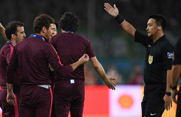 斯图加特训练开放日，赛后单刀错失引欢呼，中超在即，数据趋势出现新变化的简单介绍