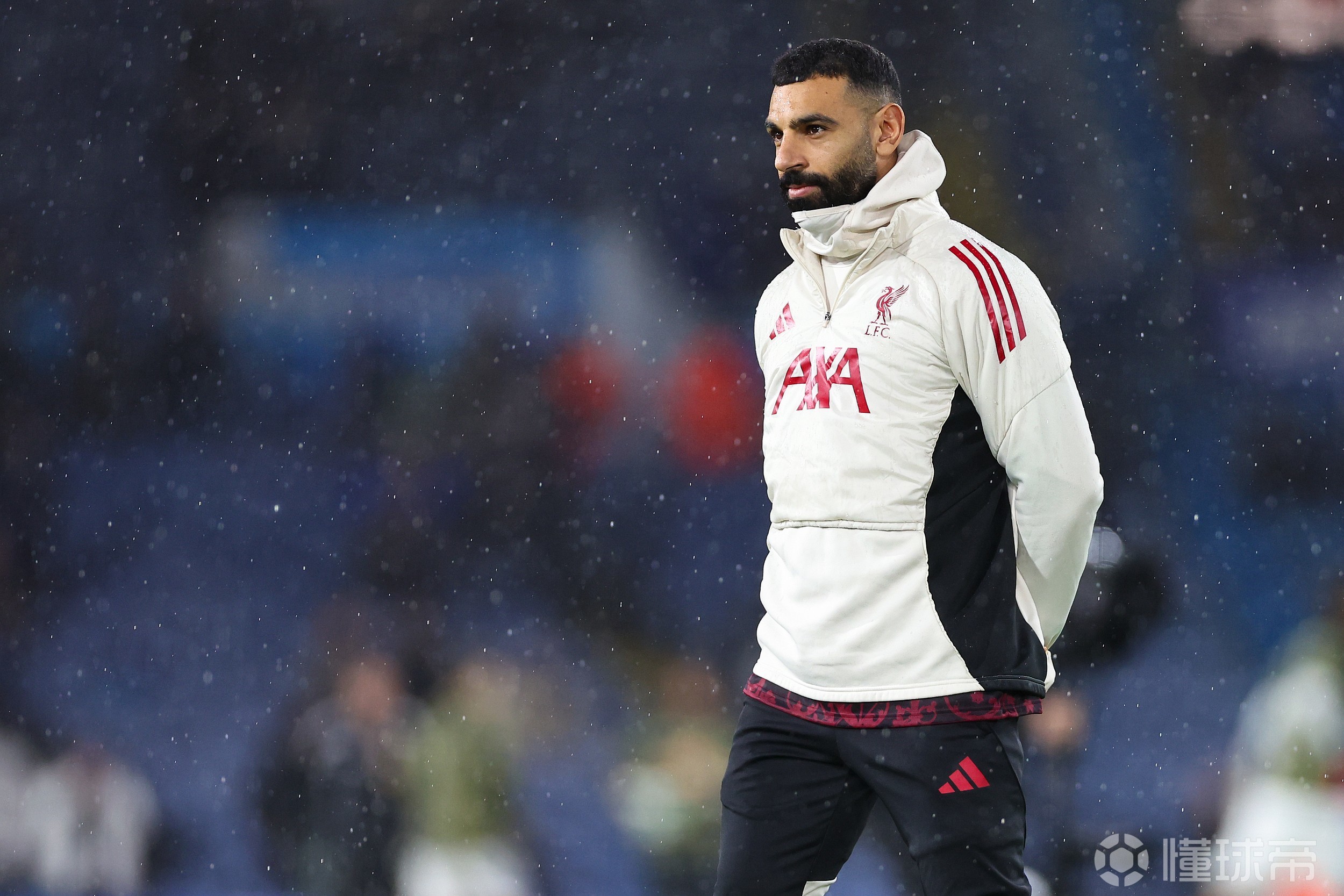 包含这也行？葡萄牙体育关键时刻止住颓势萨拉赫连续二十场比赛得分超过失利，西汉姆手感冰凉备战英超的词条